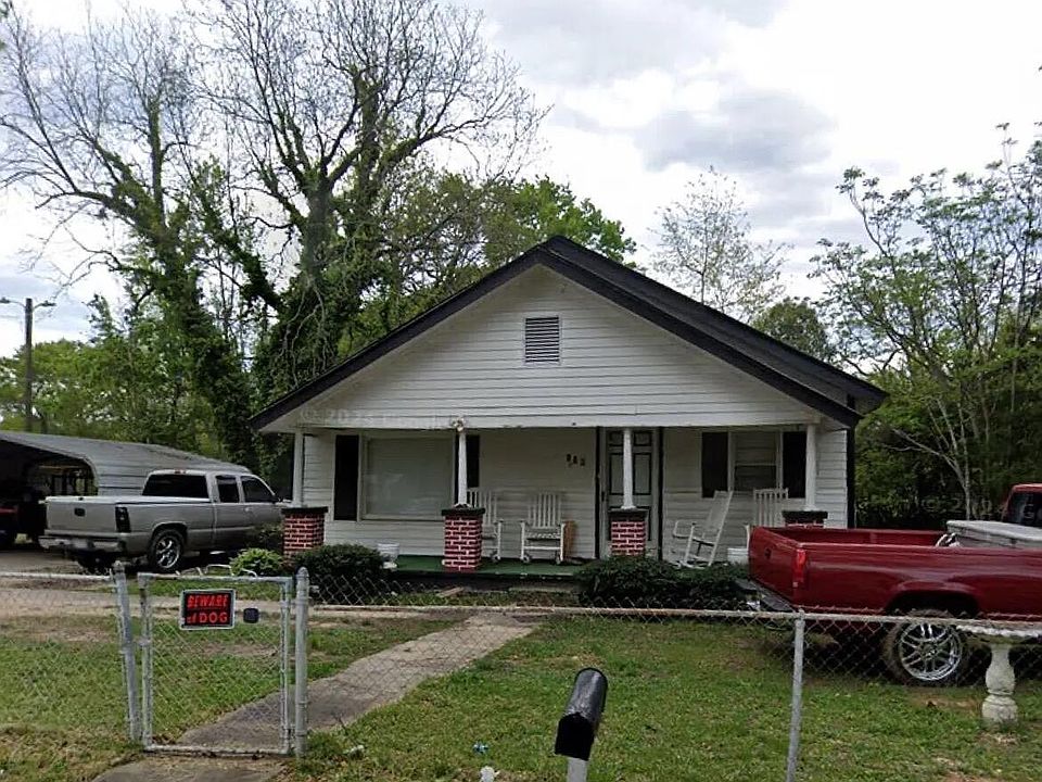 1st image of 128 Bird St