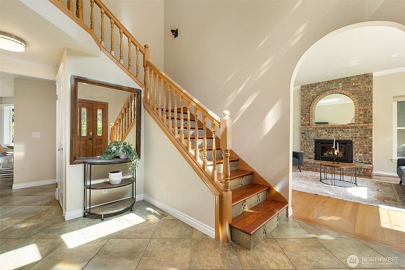5th image of 5802 Troon Avenue SW