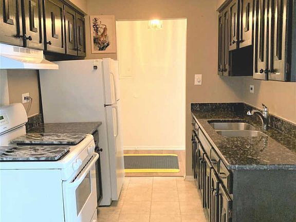 2nd image of 1188 Royal Glen Dr APT 206
