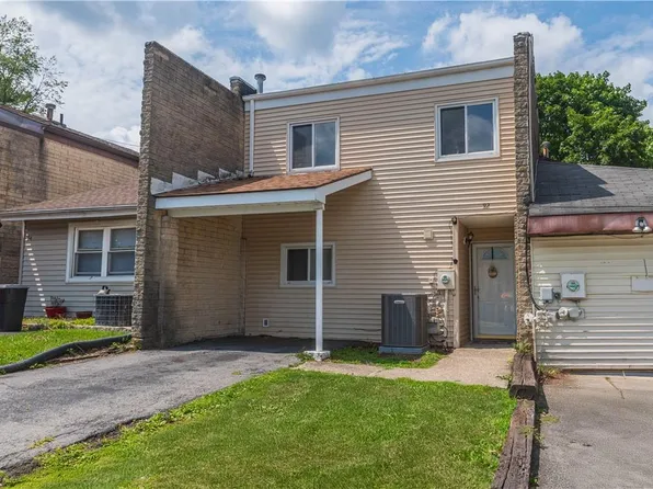 82 Country Club Drive, Florida, NY 10921