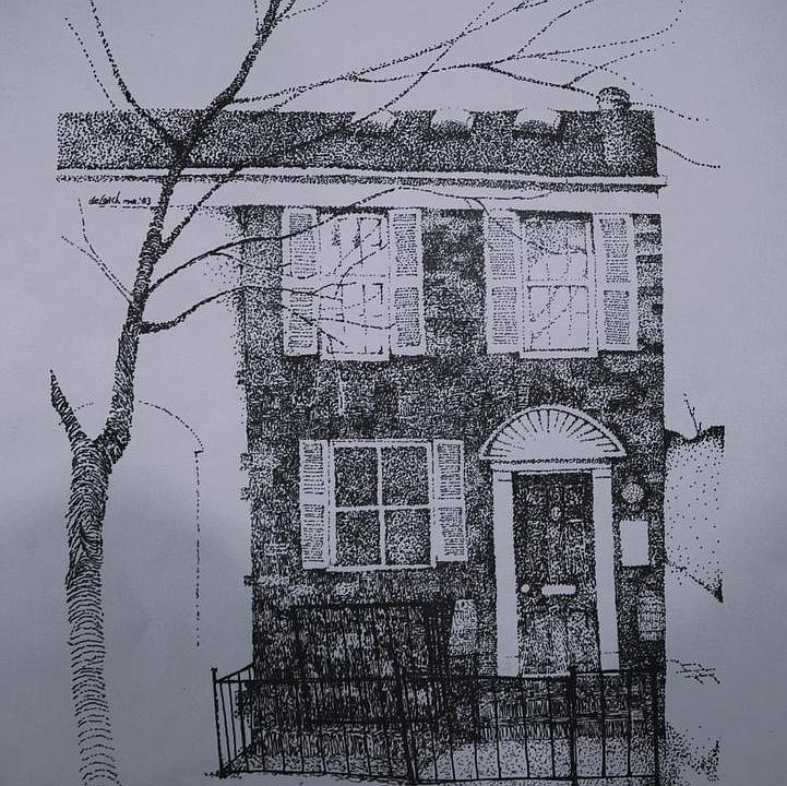 2nd image of 732 6th St NE