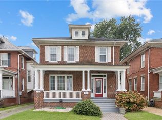 520 Settlers Landing Rd, Hampton, VA 23669