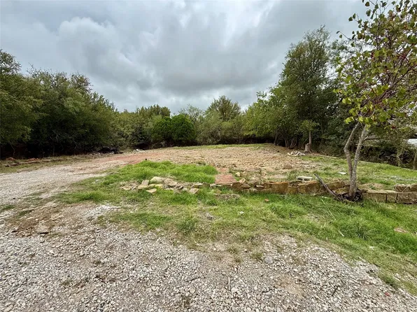 200 NE 9th St, Mineral Wells, TX 76067