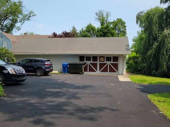 (undisclosed Address)