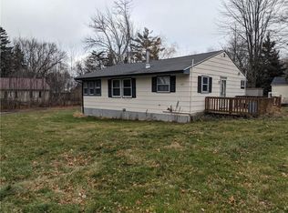 925 Westfield St, Waterport, NY 14571