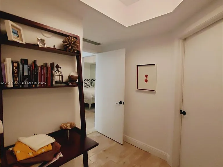 2000 Island Blvd #2703 — Photo 18