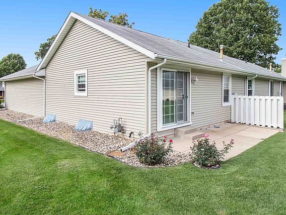 2nd image of 18237 Crownhill Dr