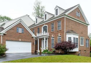 313 Arthur Ct, Newtown Square, PA 19073