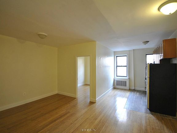 4th image of 55 Linden Blvd APT 5G