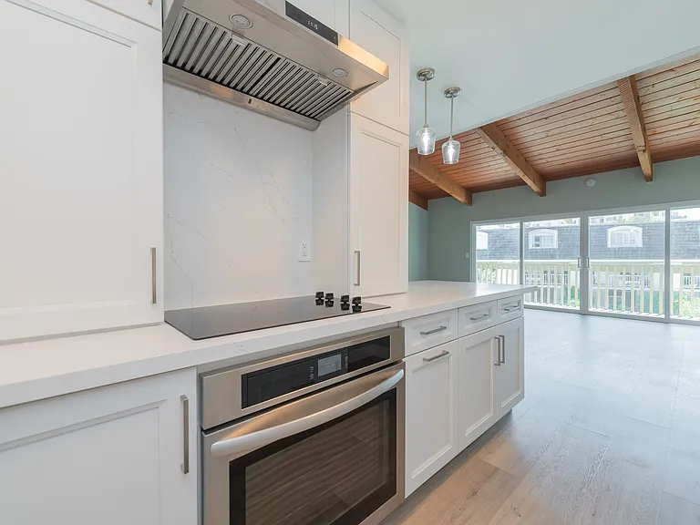 6542 Ocean Crest Dr #B308 — Photo 6