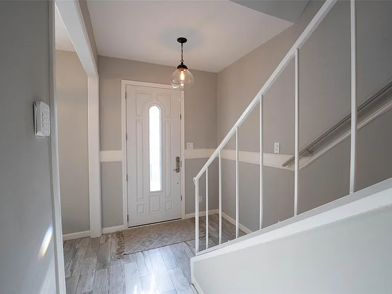 7447 Brompton St #7447 — Photo 4