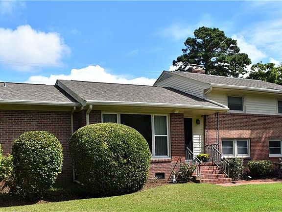 2nd image of 4034 Heutte Dr