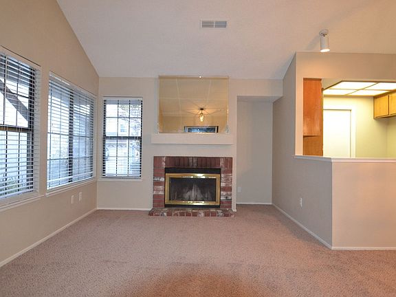 3rd image of 2174 Sandcastle Way
