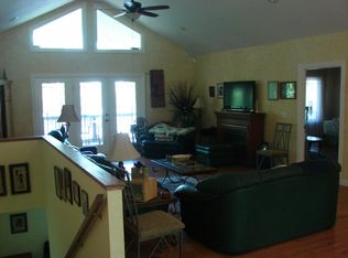 157 Bluesky Trails Ln, Branson West, MO 65737