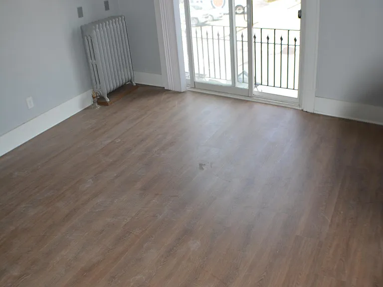 Ridgewood Apartments — Photo 12