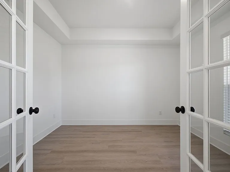 245 Rose Hannah Dr — Photo 4