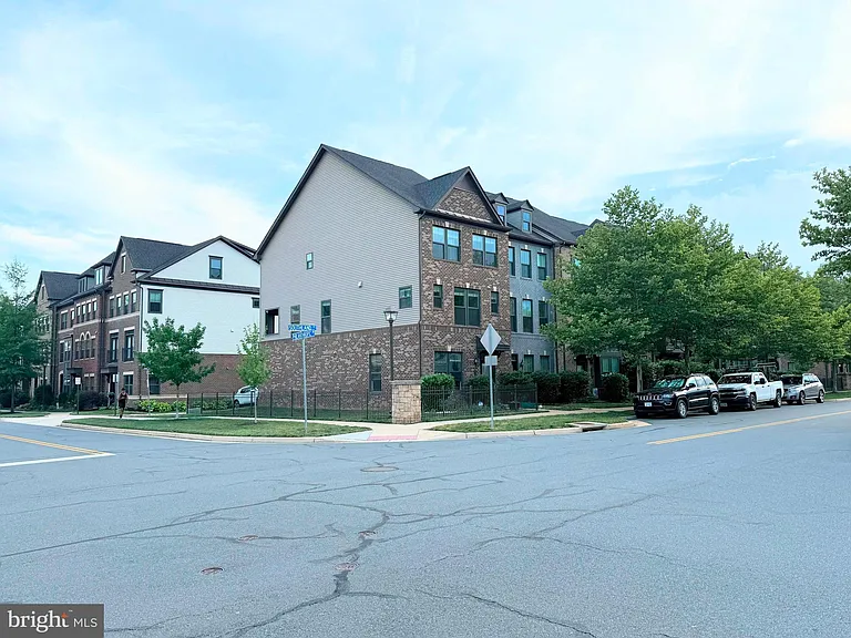 43391 Southland St — Photo 17