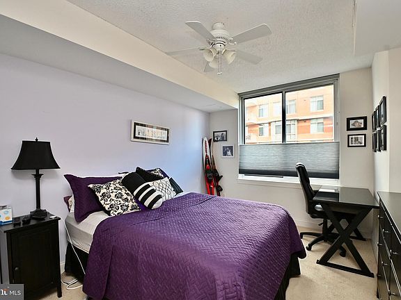 4th image of 1020 N Highland St Unit 807