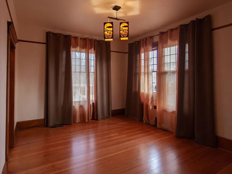 Front bedroom