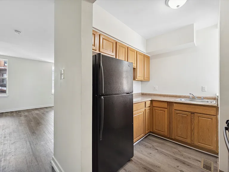 2036 N 32nd St #B — Photo 14