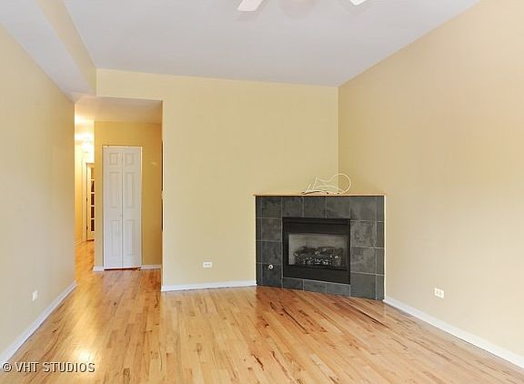 3rd image of 3122 W Cullom Ave #1