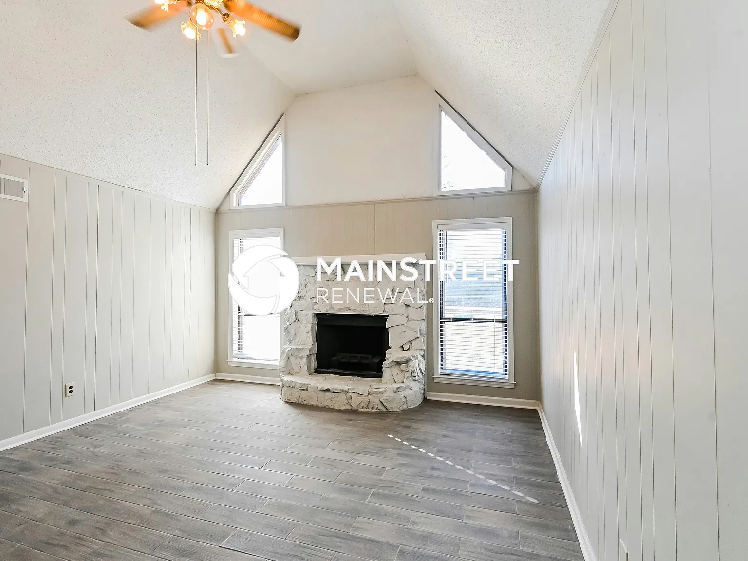 4378 Castle Heights Dr — Photo 4