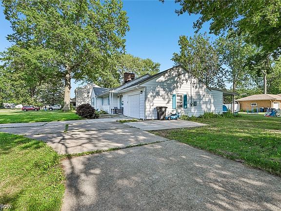 4th image of 2524 W 9th St