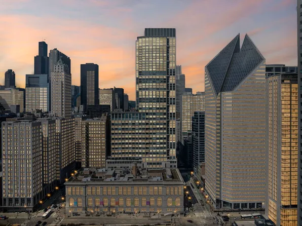 130 N Garland Ct APT 2304, Chicago, IL 60602