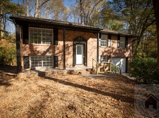 2879 Tiffany Dr SW, Marietta, GA 30008