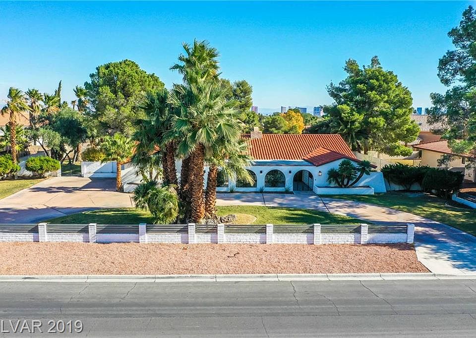 1st image of 2640 S Tenaya Way