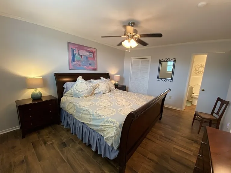 2511 Saint Charles Ave #502 — Photo 12