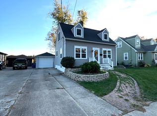 252 Greiving St, Dyer, IN 46311