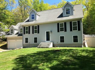 282 Riverlin St, Millbury, MA 01527
