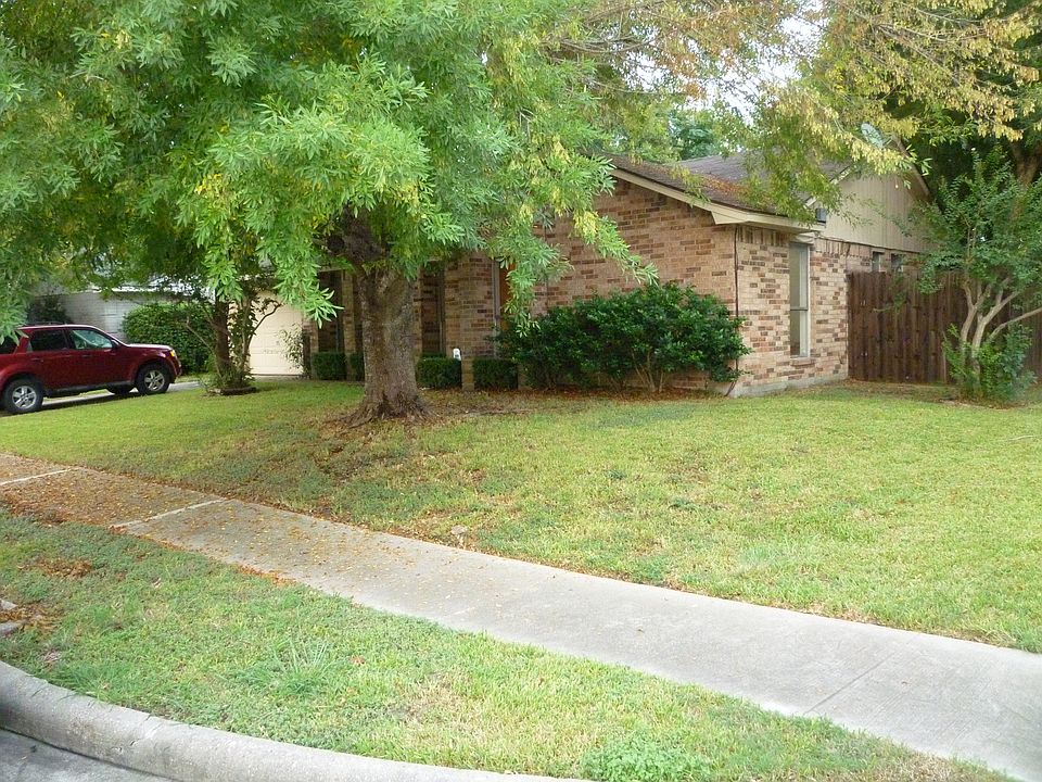 1st image of 1023 E Belgravia Dr