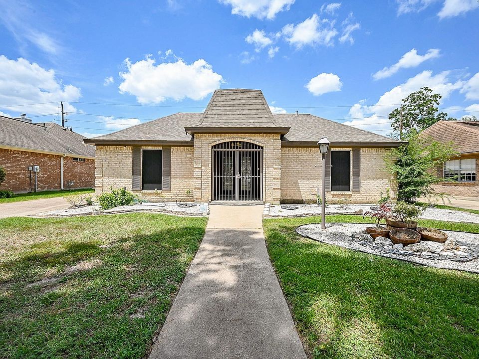 1st image of 4766 Whispering Falls Drive
