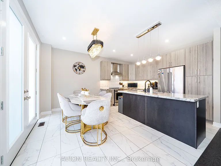 1034 Tigerlily Trl — Photo 5