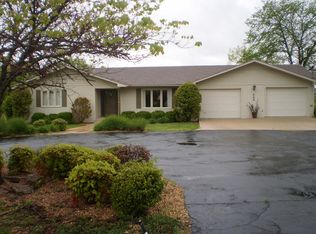 500 State Highway Y, Forsyth, MO 65653