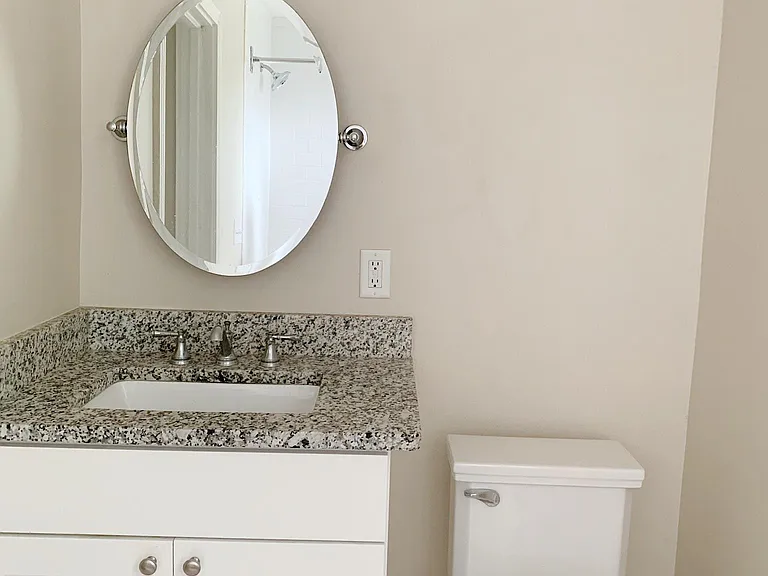 2137 Park St #1 — Photo 3