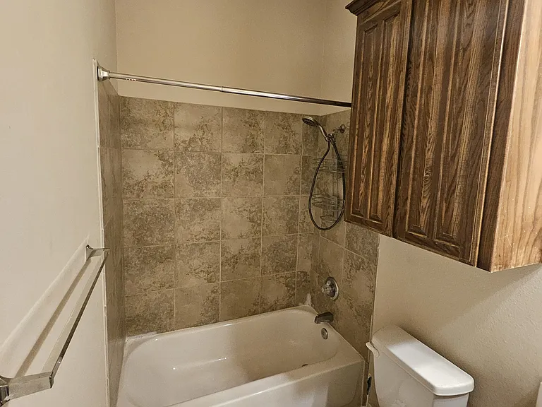 3049 Trinity Lakes Dr — Photo 33