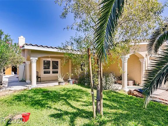 3rd image of 4424 Montebello Ave