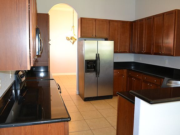 3rd image of 19516 SW 78th Pl