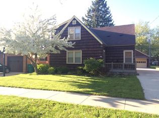 2030-2030A E Norwich St #2030, Saint Francis, WI 53235