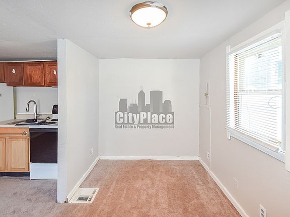 5th image of 318 Parkway Ave APT C