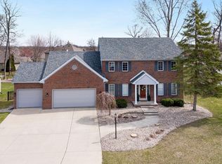 12720 Calaway Dr, Fort Wayne, IN 46845