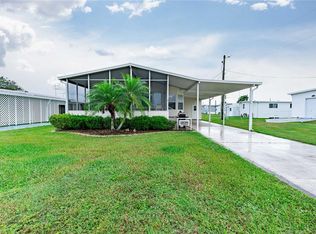 5354 Waters St, Zephyrhills, FL 33542