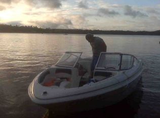 6 Meadow Ave, Merrimac, MA 01860