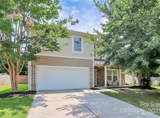 1817 Tradd Ave, Clover, SC 29710