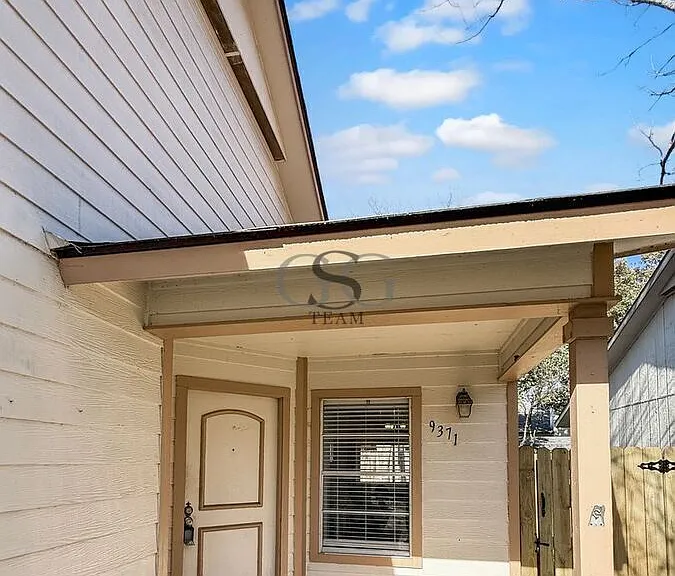 9371 Lands Point St — Photo 20
