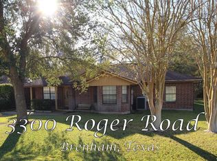 3300 Roger Rd, Brenham, TX 77833