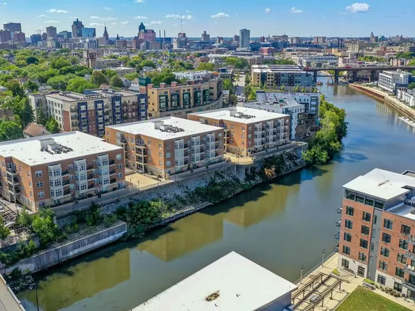 1915 North Water STREET #201, Milwaukee, WI 53202